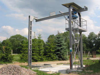 Strojní těžení štěrku a písku